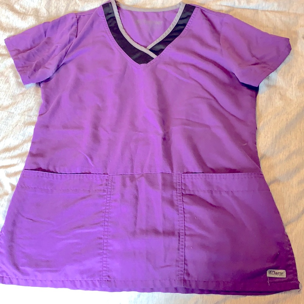 Greys anatomy scrub top purple and black